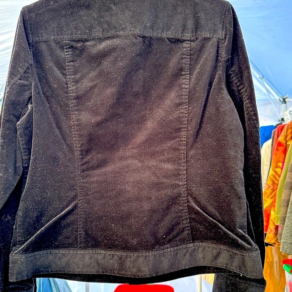 jones NY Velvet Jacket color is Black NWT - Picture 5 of 8